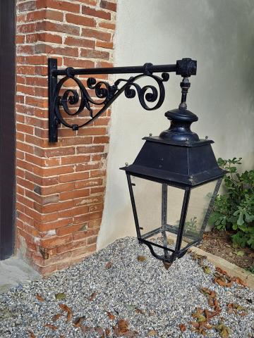 Lanterne de rue ancienne 