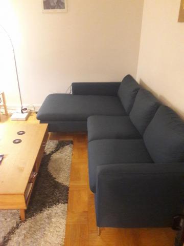 Canapé d'angle gauche 5 places en tissu bleu nuit