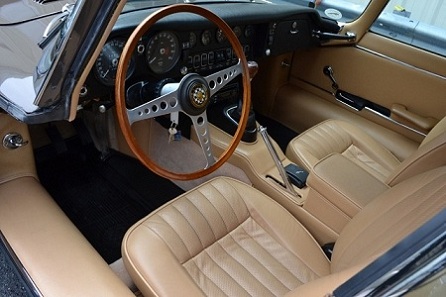 Jaguar E-Type XKE (1970)
