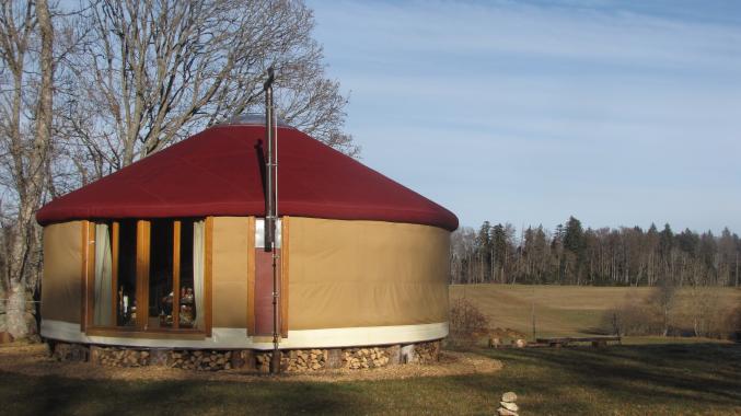 Belle yourte à vendre