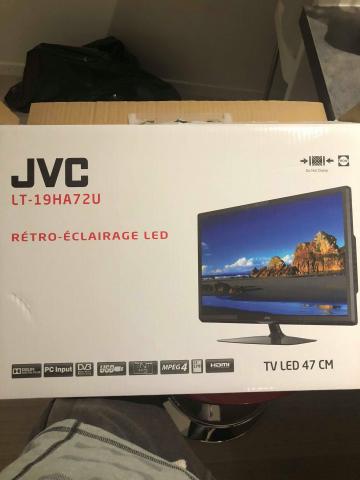 Télévision Jvc 47cm Neuve