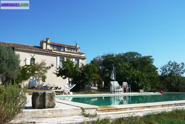 EXCEPTIONNEL ET RARE, MAS PROVENÇAL DU XVIIIÈME S 