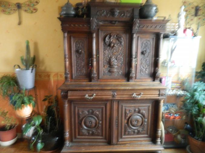Meuble ancien