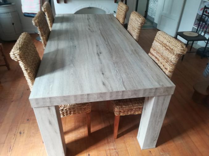 Table de salle + Chaise 