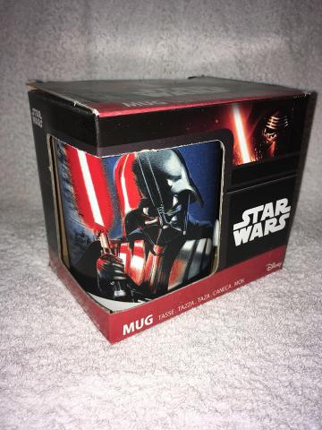 Mugs ,bol,set déjeuner disney neufs