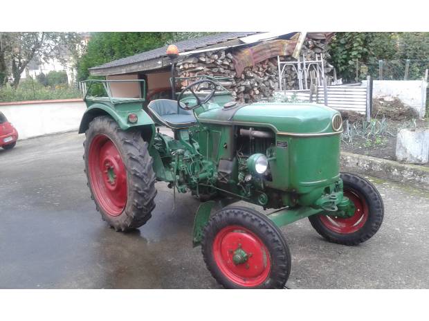TRACTEUR AGRICOLE DEUTZ