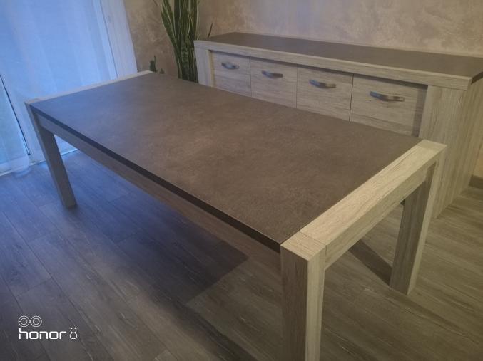 Table de salle à manger