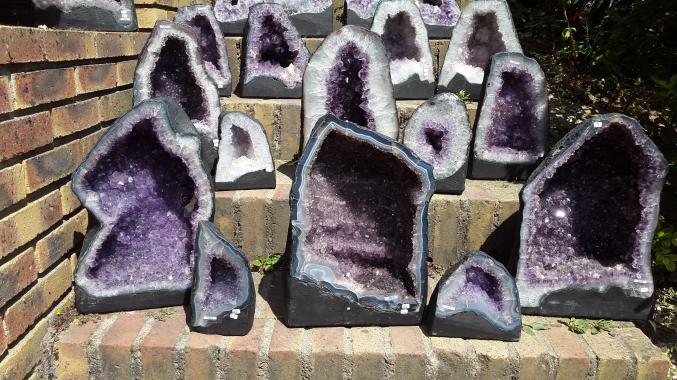 Mineraux Important Lot Geode Améthyste