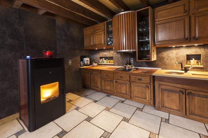 Maison pierre isle crémieu