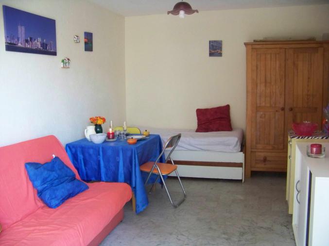 Location studio juan les pins mer 100m