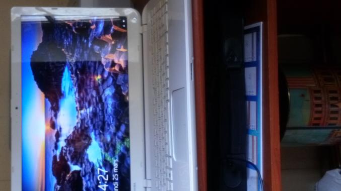 Ordinateur portable tosbiba