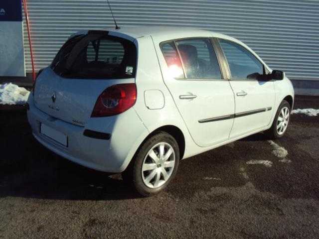 Renault Clio 3 Privilège 1.5 DCI