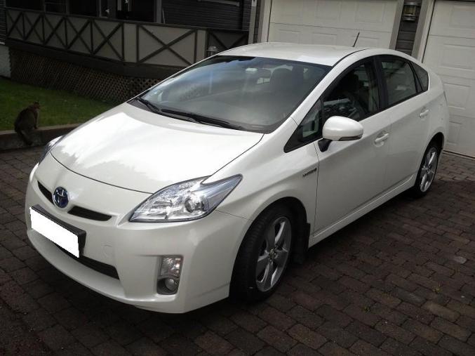 Toyota Prius Advance