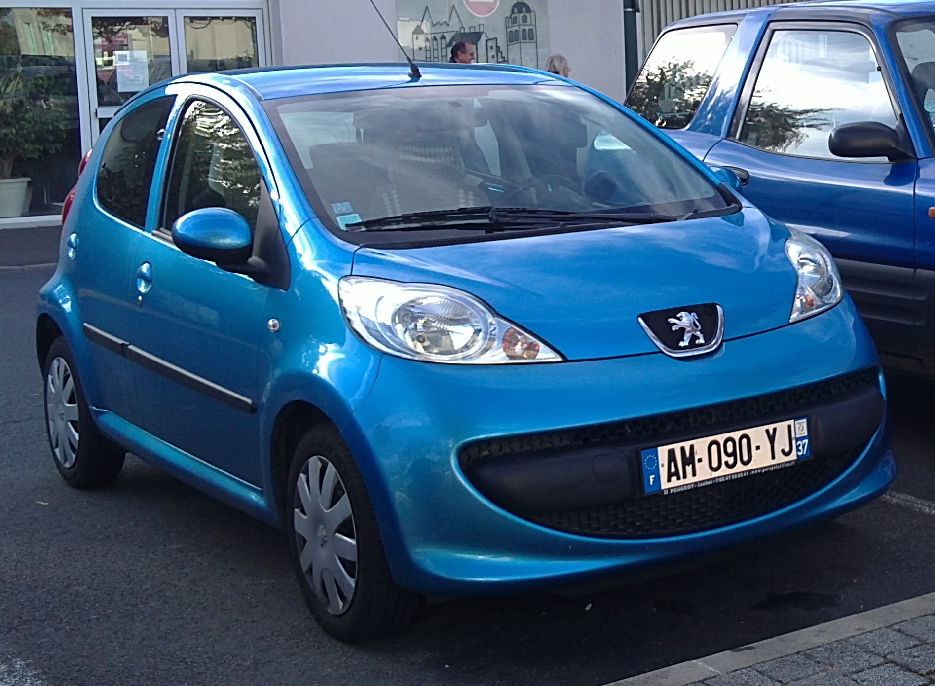 Peugeot 107 1.4 HDI Trendy 5 portes