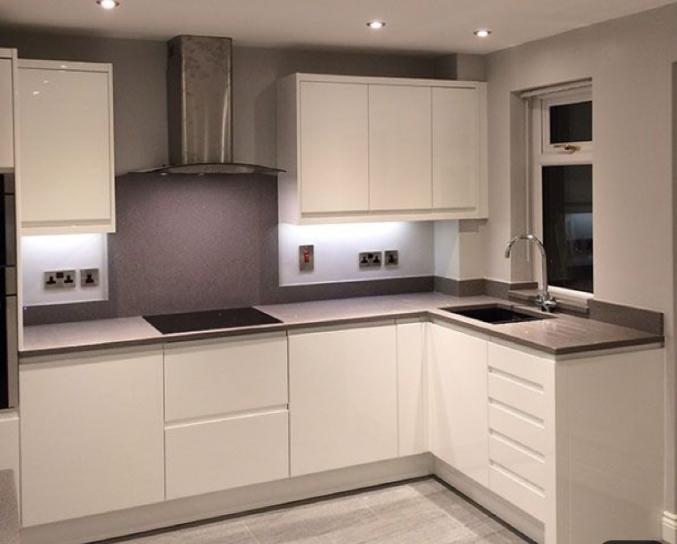 Montage de meubles et bricolage