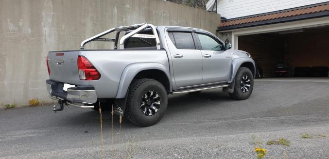 Toyota HiLux D-4D Arctic