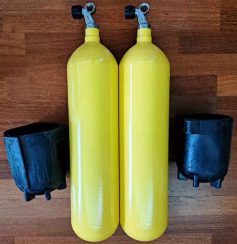 2 bouteilles de plongée Rééprouvées le 10/06/2025