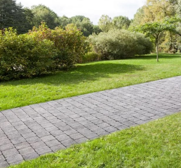 Paves gris beton pleine masse jardin terrasse 16 M2 TBE