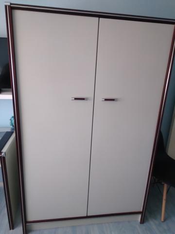 A vendre chambre à coucher de 1 personne