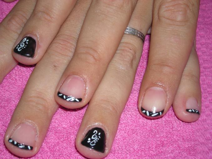 Styliste/prothesiste ongulaire