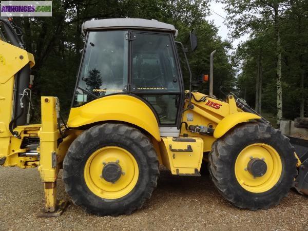 TRACTOPELLE New Holland LB 115 ( 2008,1600H)