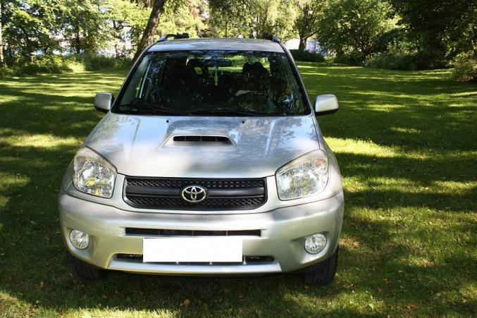 ( 4x4 ) TOYOTA RAV4 GRISE SUPER BIEN ( 136 ch )