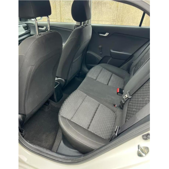 Kia Rio 1.2i, Benzine, Navi, Camera