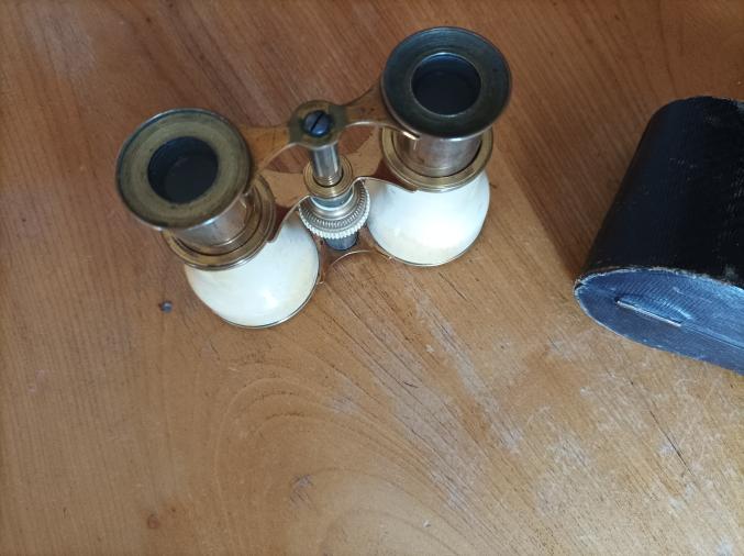 Jumelle de théâtre