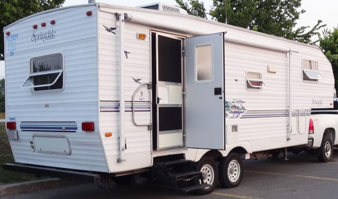 Caravane à sellette - 27’ - fifth wheel - véhicule récréatif - VR - RV – roulotte