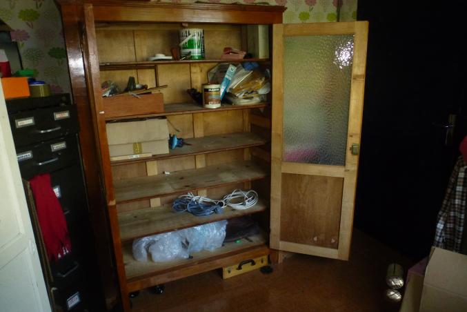 PETITE ARMOIRE