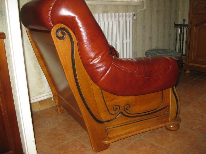 Vend 1 fauteuil cuir 