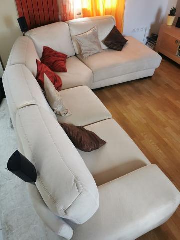 Grand canapé d'angle beige
