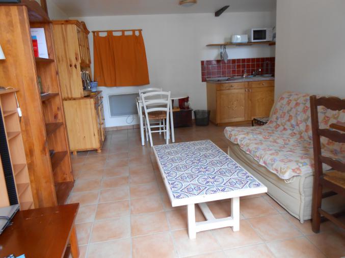 Appartement 2 pièces vivieres