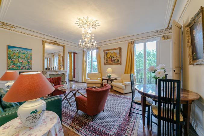 Magnifique appartement Haussmannien