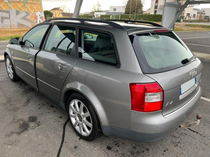 Audi A4 (B6 8E) 1.9 TDI (115 CH)