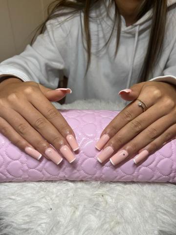 Pose Américaine Ongles toutes formes