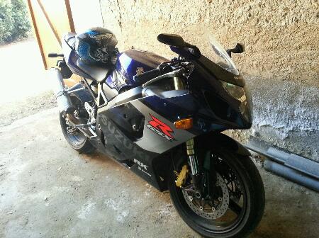 Suzuki gsxr 750