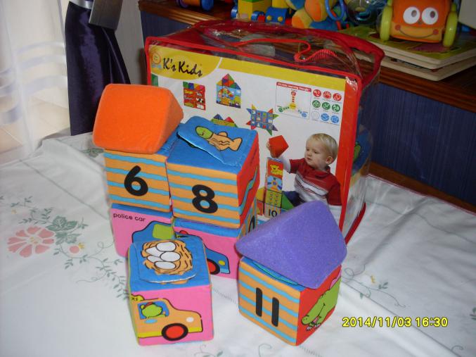 Cubes et formes éducatifs