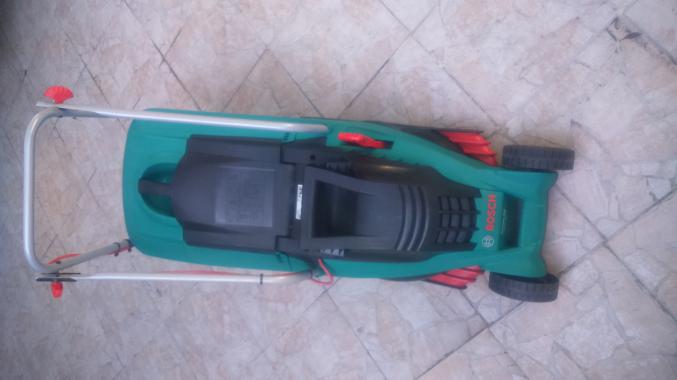 Tondeuse bosch rotak 34-ergoflex 