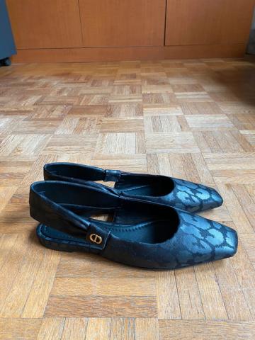 Belles chaussures Dior