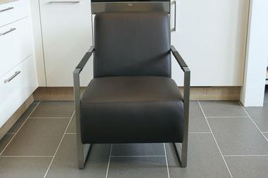 FAUTEUIL CLUB EN CUIR PLEINE FLEUR NOIR