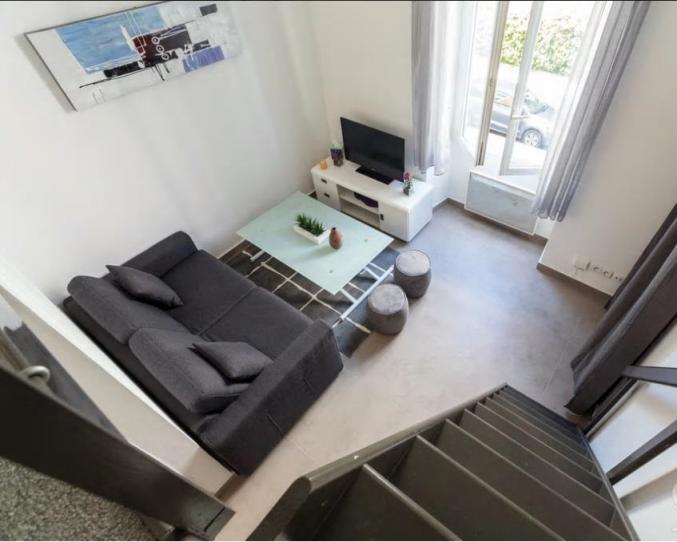 Studio 1 pièce 18 m²