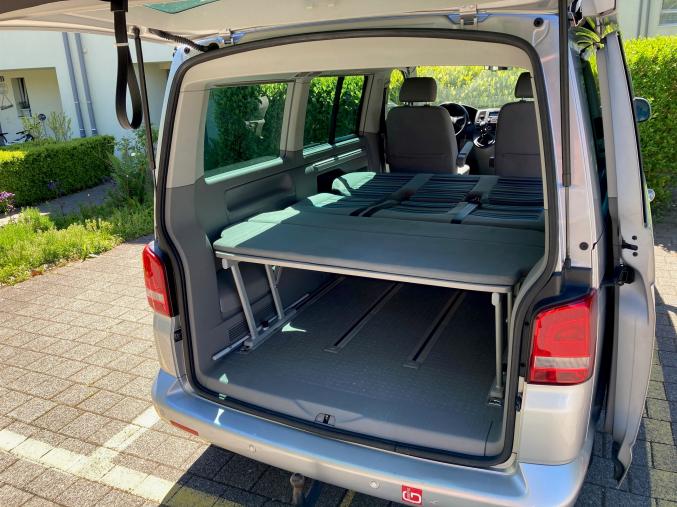 VOLKSWAGEN T5 CALIFORNIA  2.0 TDI BEACH