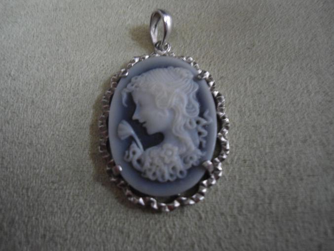 Beau camée argent massif