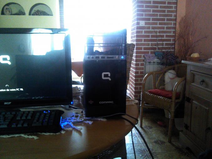 Vend tourcompaq +ecrand acer tactille+inprimante