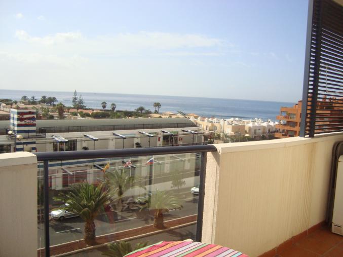 Les fetes a tenerife. vue mer. pisc. pres de la plage