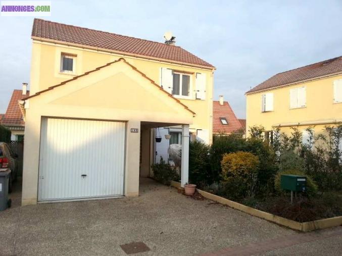 Loue a poissy maison avec garages et jardin
