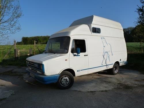 Camion VL Daf 400 2 places 51000km(moteur refait)