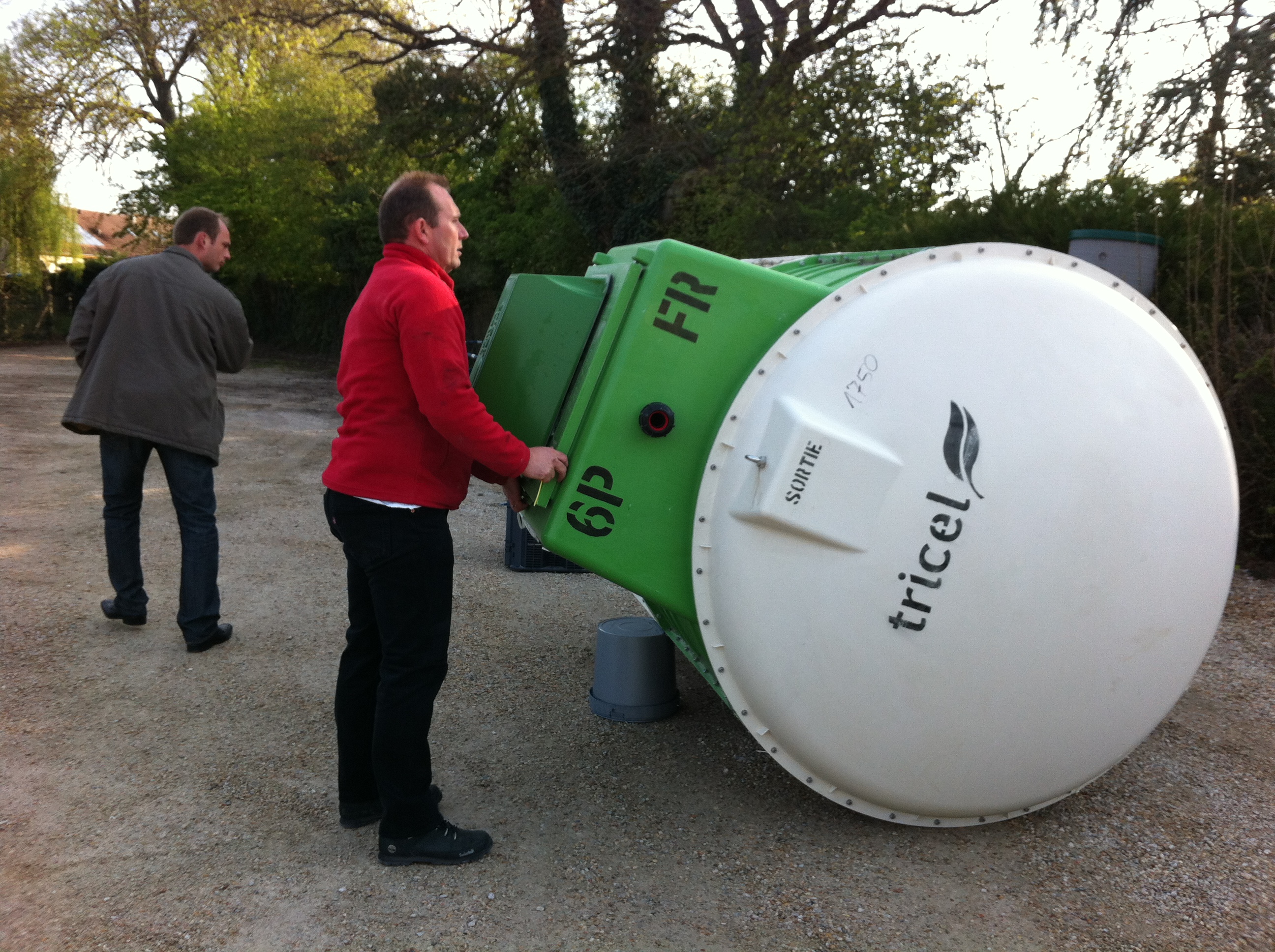 Microstation Tricel FR6