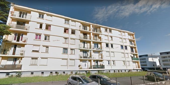 F4 pau proche école 4 coins